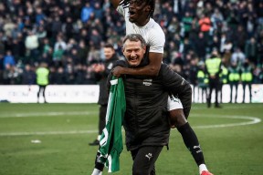 国际比赛日利物浦备战足总杯；刷新队史纪录细节曝光；质疑声仍在；临场指挥获称赞(曼联vs利物浦足总杯录播最新)-尊龙体育入口