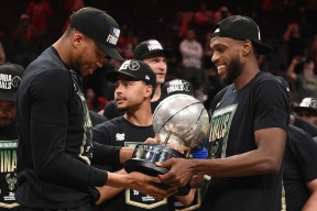 荷甲赛程吃紧，密尔沃基雄鹿窗口期官宣签约，压力陡增，轮换策略成焦点的简单介绍-尊龙体育